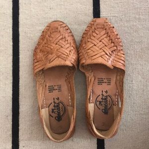 Leather huaraches